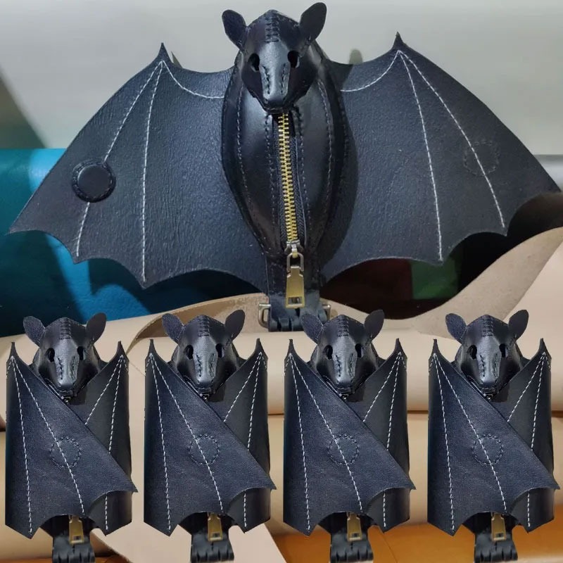 Leatherwork Workshop - Portamonete a Forma di Pipistrello in