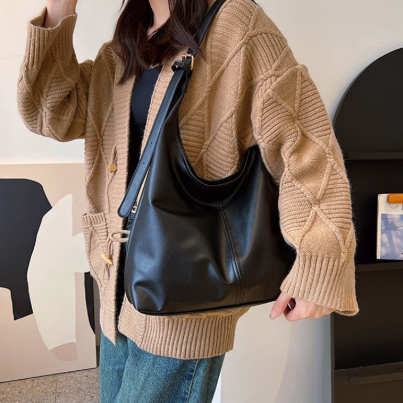 Borsa a Spalla Hobo in Morbida - Leatherwork Workshop recensione e prezzo