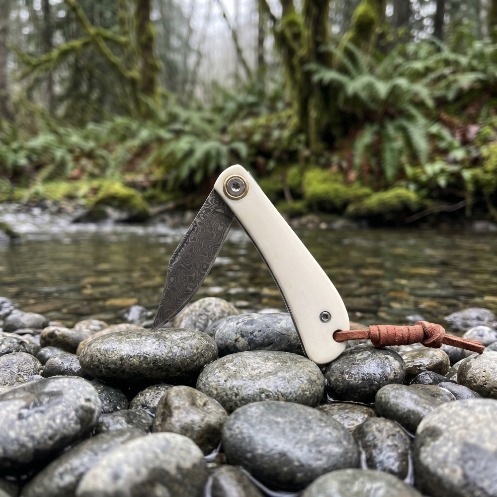 Coltello Pieghevole Damasco co - Bone Folder Tool recensione e prezzo