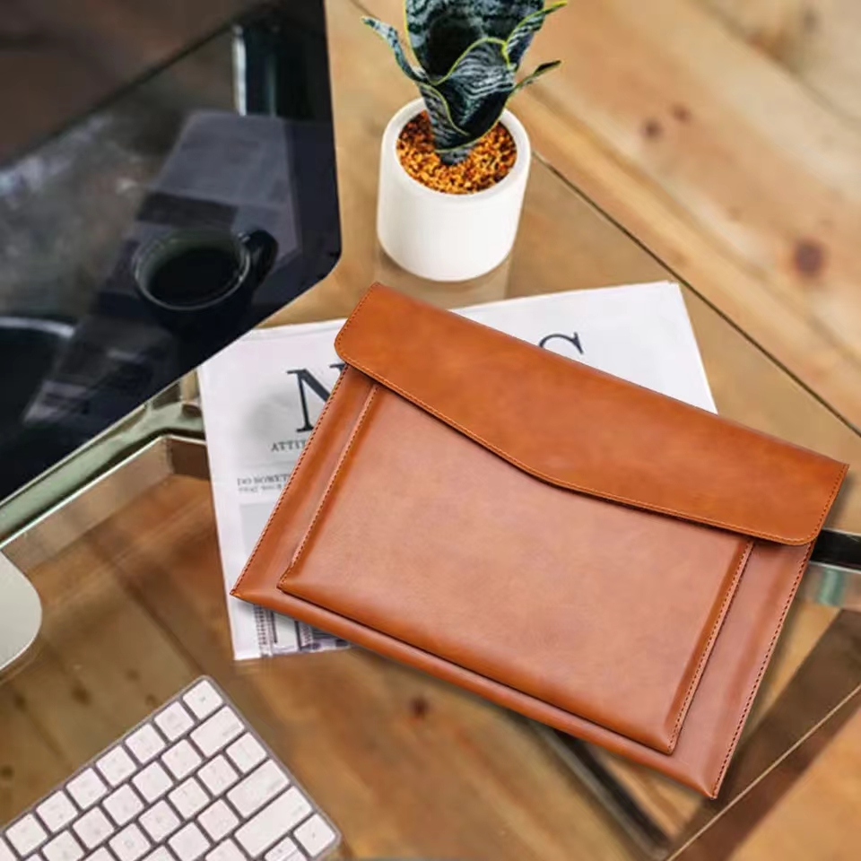 Cartella di File in pelle A4 b - Leather Work Laptop Bag recensione e prezzo