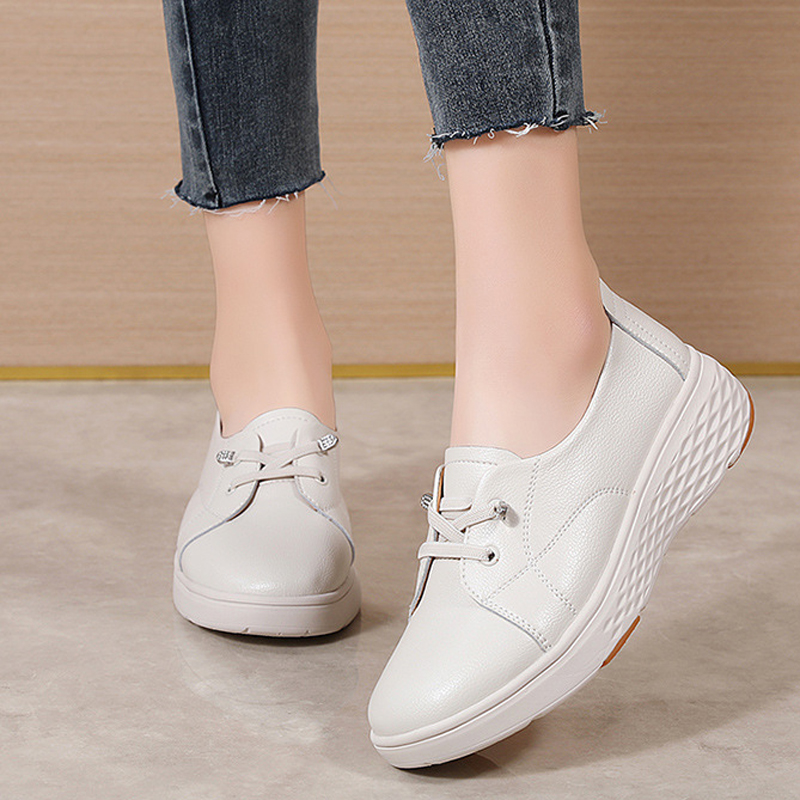 Scarpe bianche comode da donna - Leather Work Women Shoes recensione e prezzo