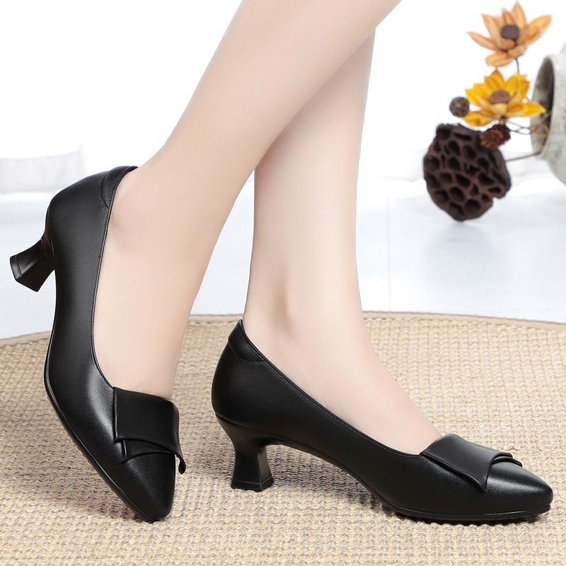 Scarpe da Lavoro Comode in Ver - Leather Work Women Shoes recensione e prezzo
